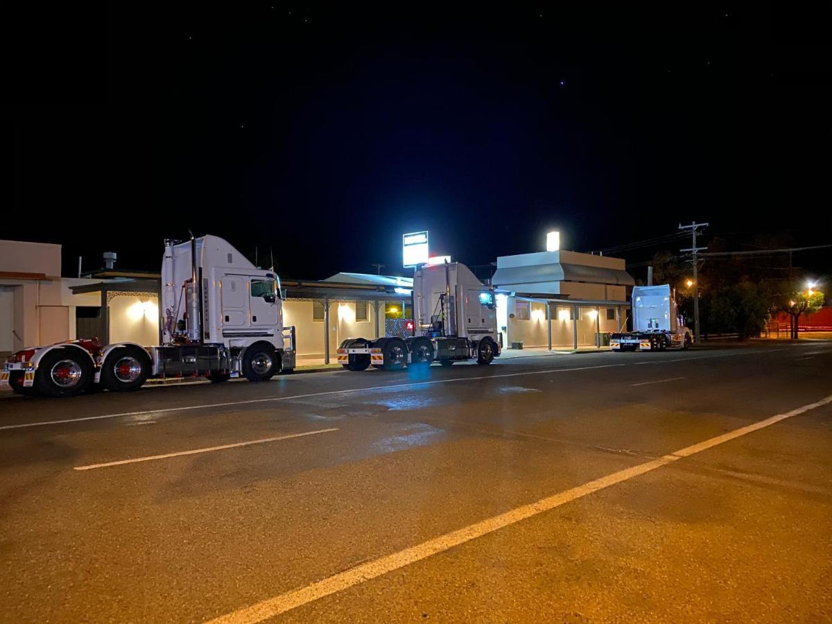 Ben Hall Motor Inn Forbes Dış mekan fotoğraf