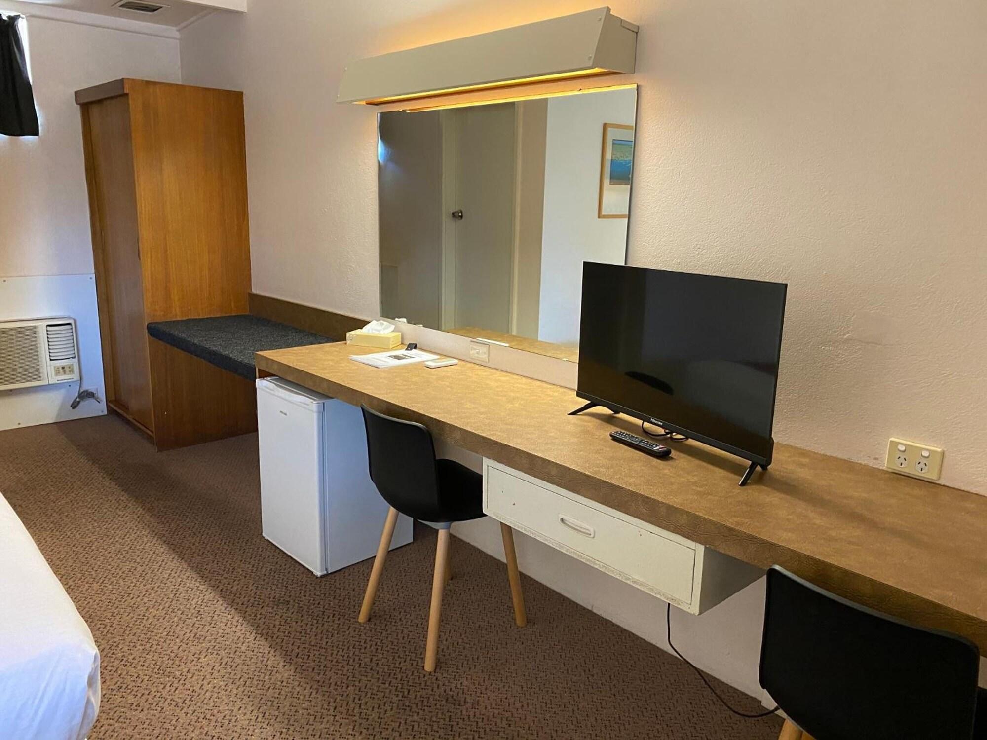 Ben Hall Motor Inn Forbes Dış mekan fotoğraf