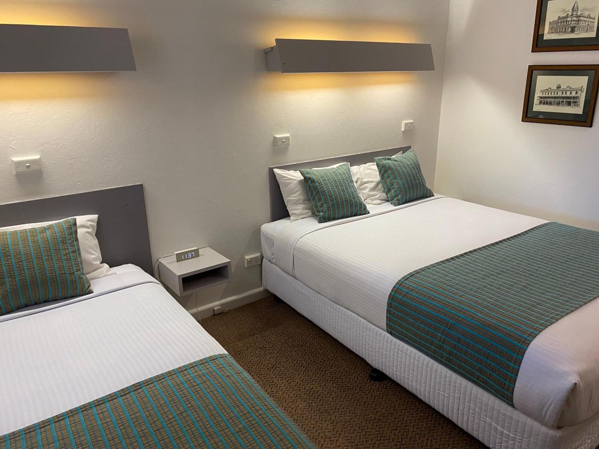 Ben Hall Motor Inn Forbes Dış mekan fotoğraf